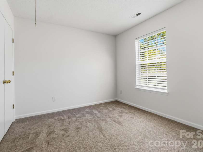 110 Camforth Drive, Mooresville, NC 28117.  MLS# CAR4369221, YatesRealty ID 17827. 