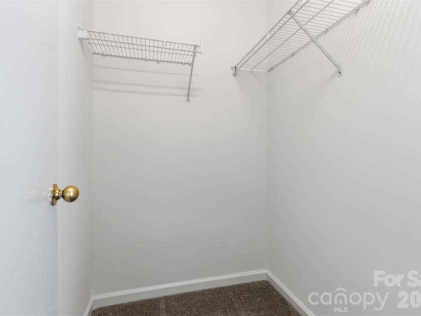 110 Camforth Drive, Mooresville, NC 28117.  MLS# CAR4369221, YatesRealty ID 17827. 
