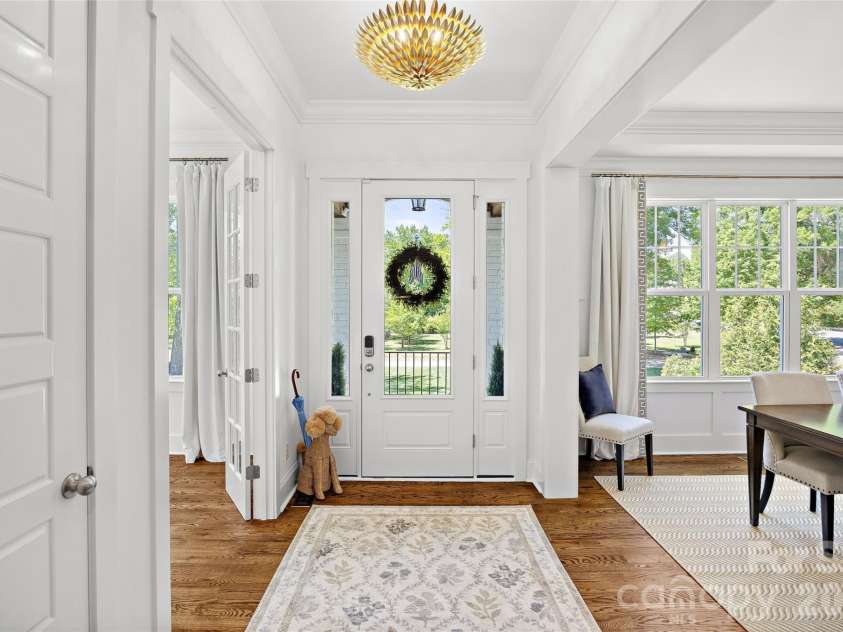 1111 Willhaven Drive, Charlotte, NC 28211.  MLS# CAR4373313, YatesRealty ID 17828. 