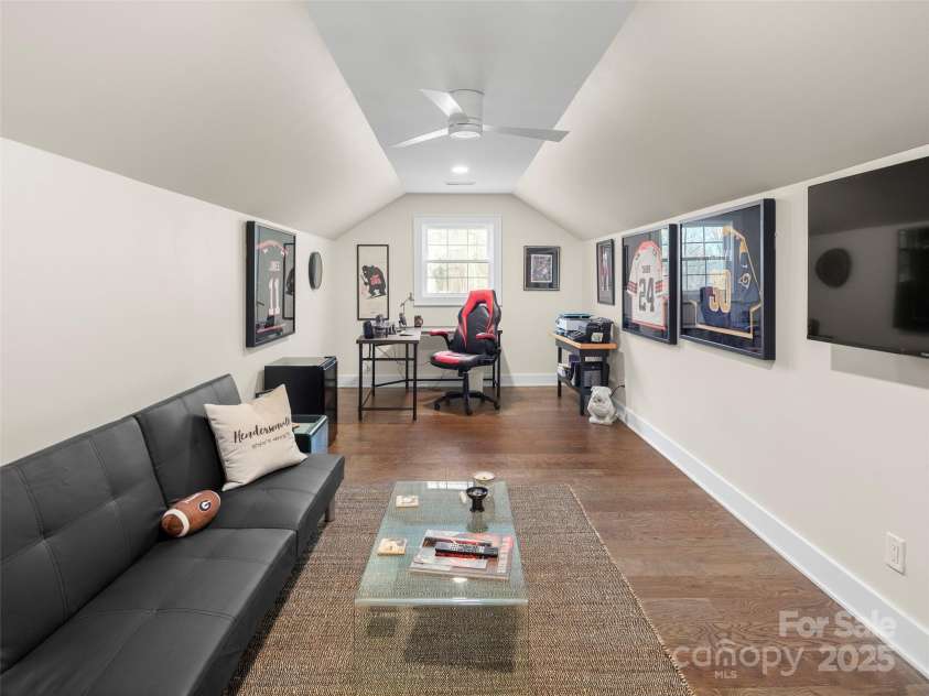 512 Shiloh Drive, Hendersonville, NC 28792.  MLS# CAR4208109, YatesRealty ID 17829. Newly finished bonus room/office space