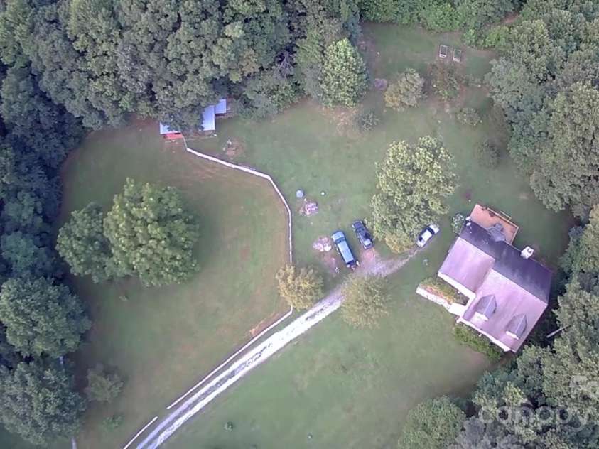 512 Shiloh Drive, Hendersonville, NC 28792.  MLS# CAR4208109, YatesRealty ID 17829. Picture to show when it is summer time and green