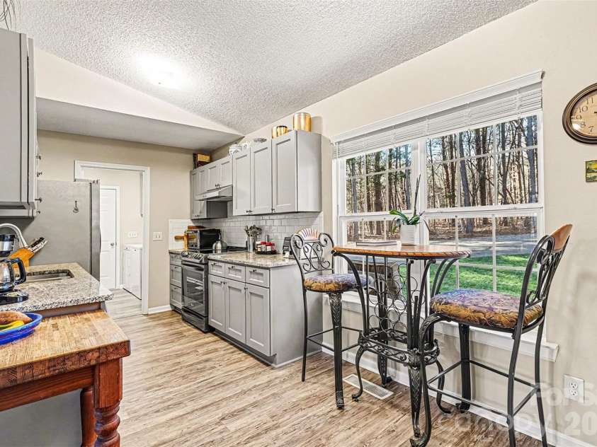 228 Creek View Road, Mooresville, NC 28117.  MLS# CAR4334038, YatesRealty ID 17830. 
