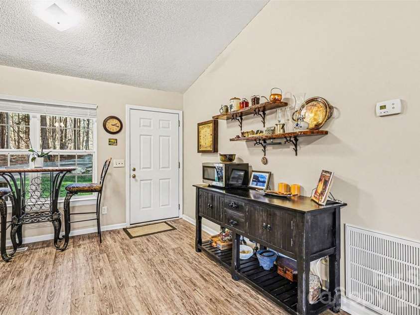 228 Creek View Road, Mooresville, NC 28117.  MLS# CAR4334038, YatesRealty ID 17830. 
