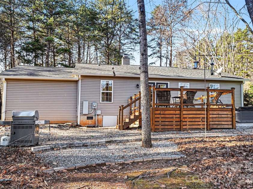 228 Creek View Road, Mooresville, NC 28117.  MLS# CAR4334038, YatesRealty ID 17830. 