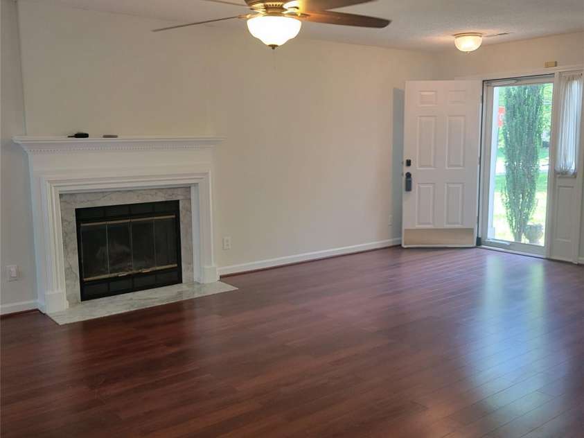 13039 Peacock Lane, Charlotte, NC 28215.  MLS# CAR4267109, YatesRealty ID 17831. 