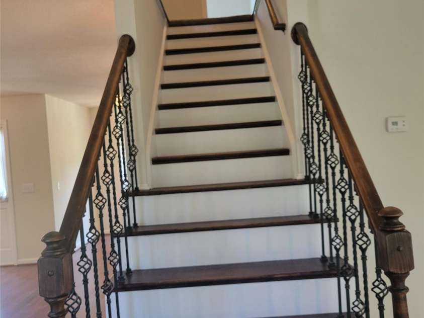 13039 Peacock Lane, Charlotte, NC 28215.  MLS# CAR4267109, YatesRealty ID 17831. 