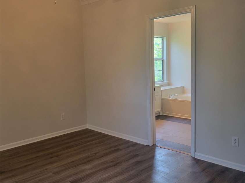 13039 Peacock Lane, Charlotte, NC 28215.  MLS# CAR4267109, YatesRealty ID 17831. 