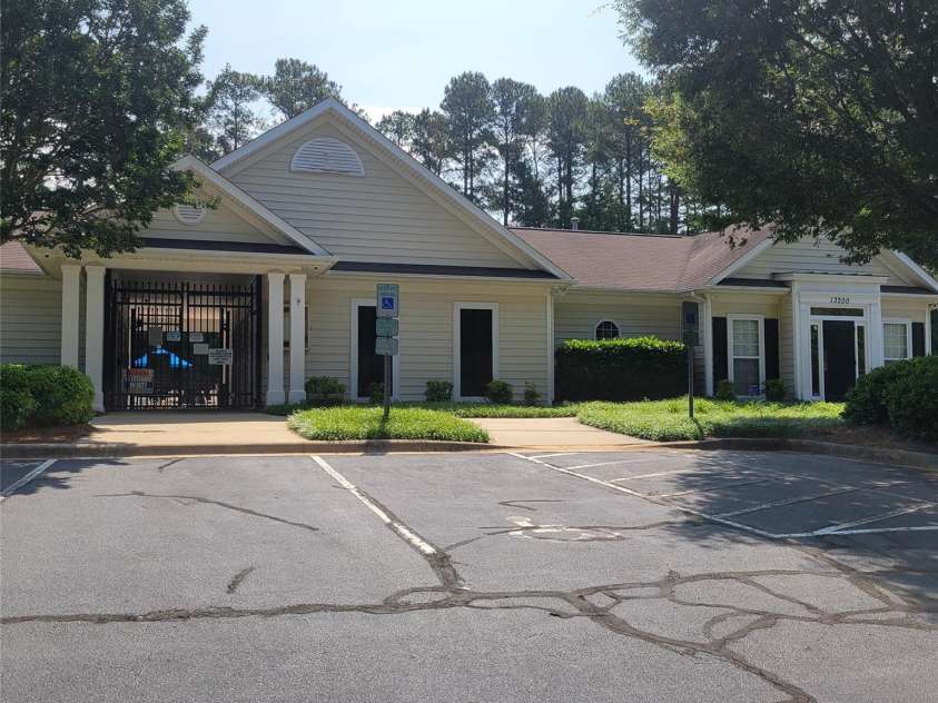 13039 Peacock Lane, Charlotte, NC 28215.  MLS# CAR4267109, YatesRealty ID 17831. 