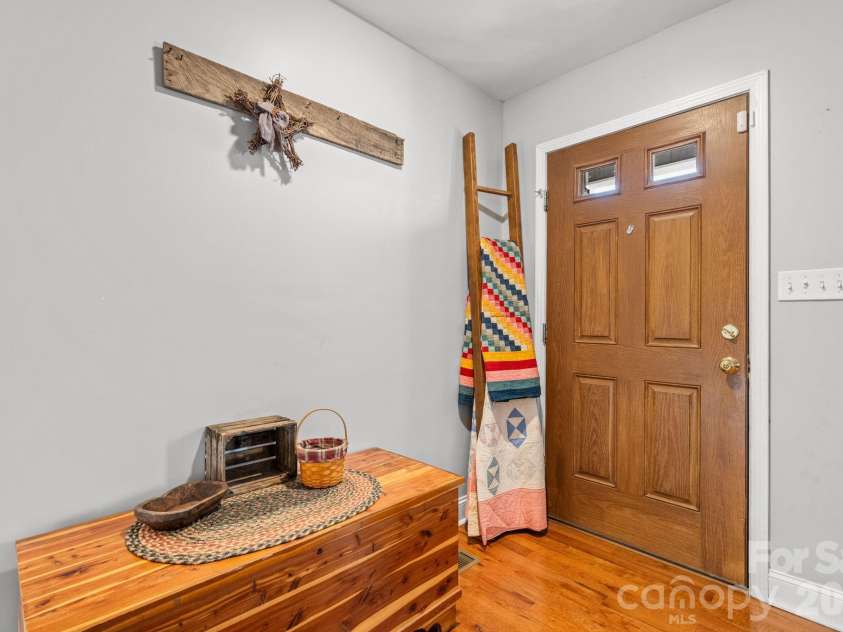 4262 Boulder Drive, Morganton, NC 28655.  MLS# CAR4369441, YatesRealty ID 17832. 