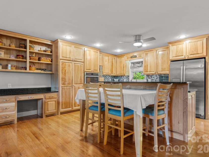 4262 Boulder Drive, Morganton, NC 28655.  MLS# CAR4369441, YatesRealty ID 17832. 