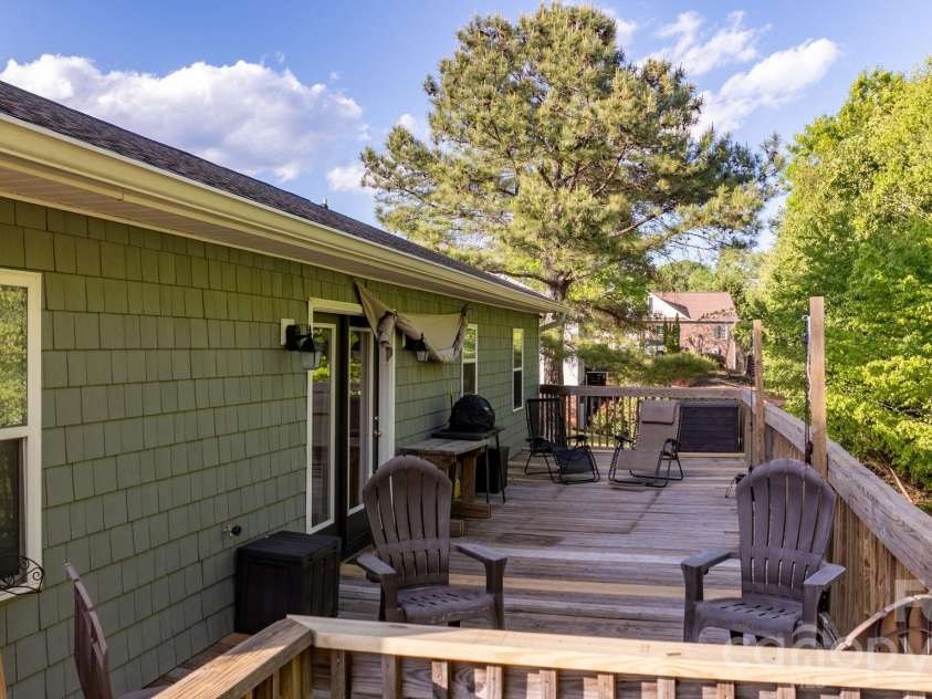 4262 Boulder Drive, Morganton, NC 28655.  MLS# CAR4369441, YatesRealty ID 17832. 