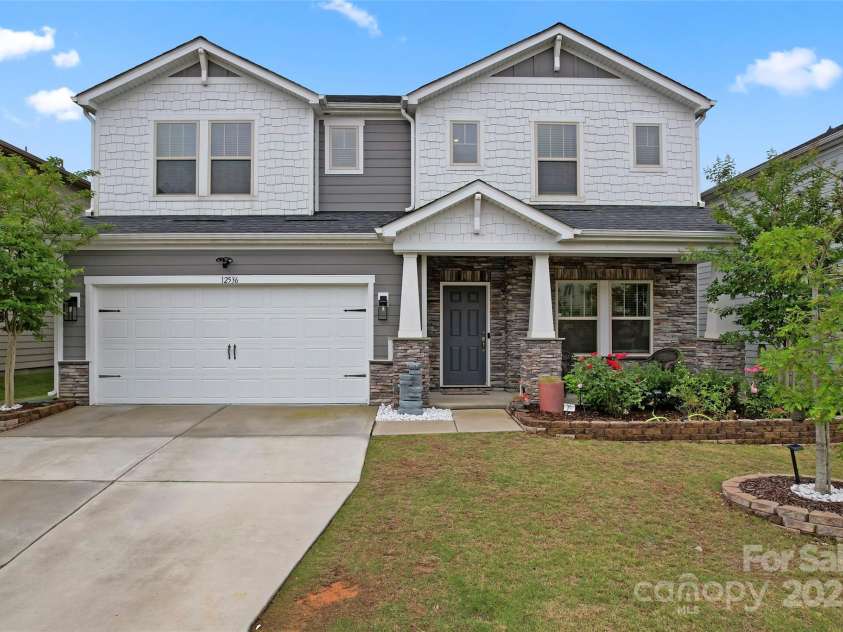12536 Stoneybrook Parkway, Huntersville, NC 28078.  MLS# CAR4266059, YatesRealty ID 17834. 