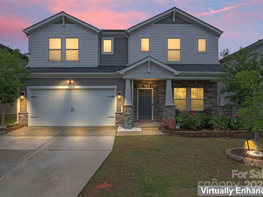 12536 Stoneybrook Parkway, Huntersville, NC 28078.  MLS# CAR4266059, YatesRealty ID 17834. 