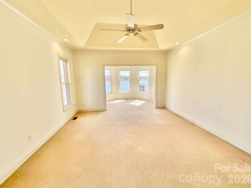 5231 Peninsula Drive, Granite Falls, NC 28630.  MLS# CAR4336540, YatesRealty ID 17834. 