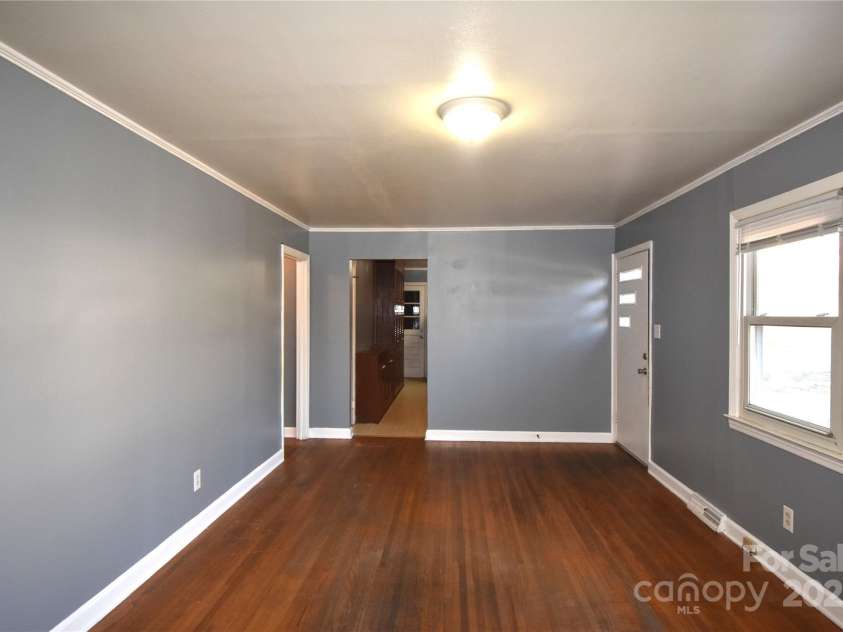 104 Catawba Street, Morganton, NC 28655.  MLS# CAR4233610, YatesRealty ID 17835. 