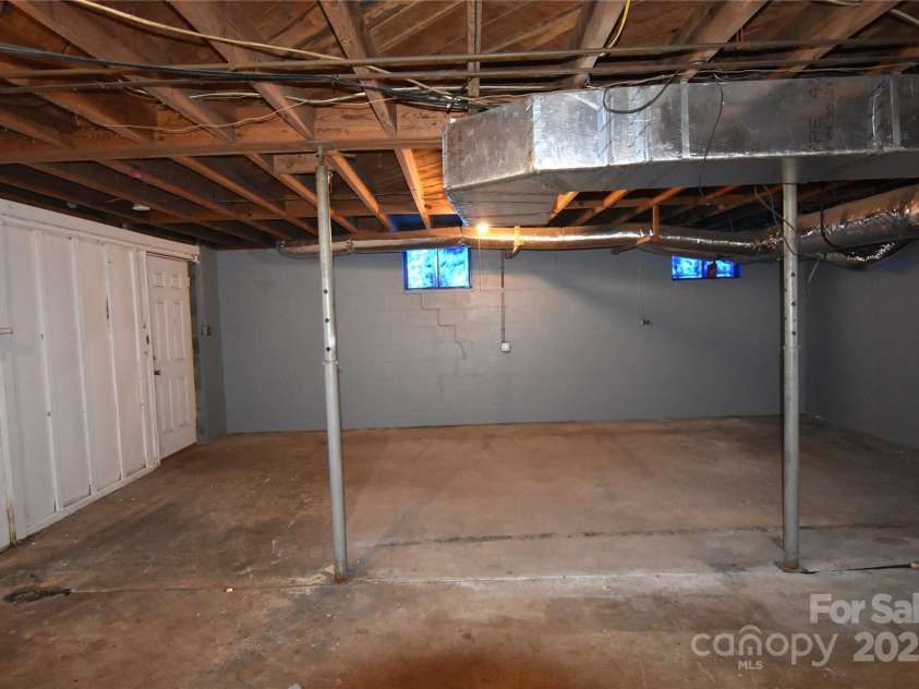 104 Catawba Street, Morganton, NC 28655.  MLS# CAR4233610, YatesRealty ID 17835. 