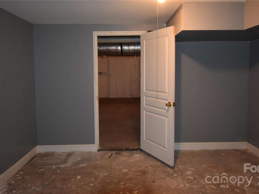 104 Catawba Street, Morganton, NC 28655.  MLS# CAR4233610, YatesRealty ID 17835. 