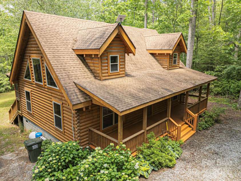 3374 Locust Grove Road, Hendersonville, NC 28792.  MLS# CAR4265087, YatesRealty ID 17837. 