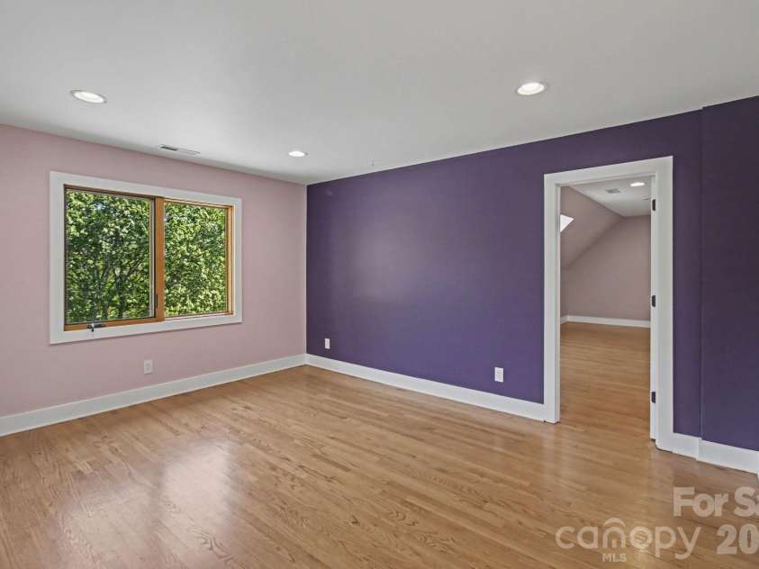 8 Nottingham Drive, Candler, NC 28715.  MLS# CAR4365224, YatesRealty ID 17837. 3rd bedroom upstairs