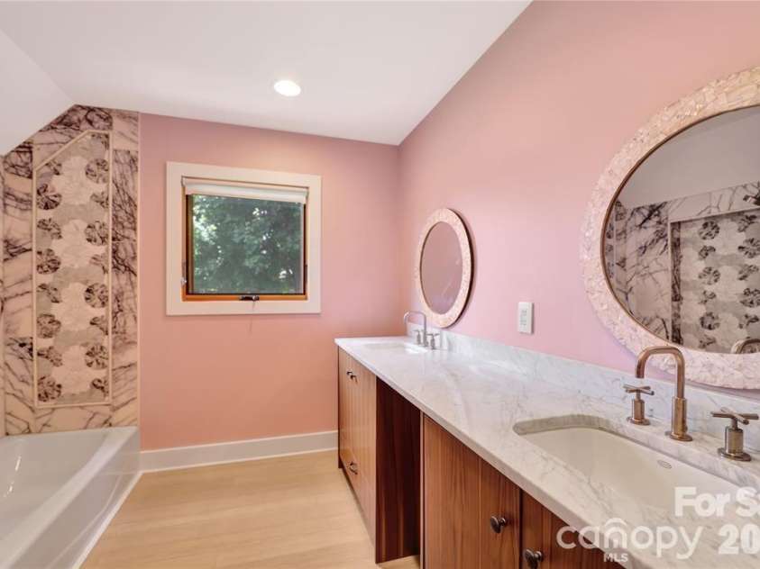 8 Nottingham Drive, Candler, NC 28715.  MLS# CAR4424000, YatesRealty ID 17837. Full bath upstairs