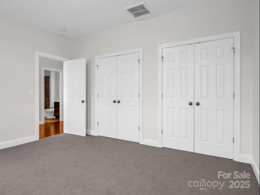 16 La Rue Court, Biltmore Lake, NC 28715.  MLS# CAR4308384, YatesRealty ID 17839.  Bed 3