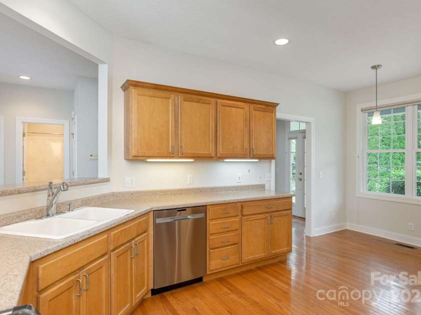35 STONECREST Court, Flat Rock, NC 28731.  MLS# CAR4272012, YatesRealty ID 1784. 