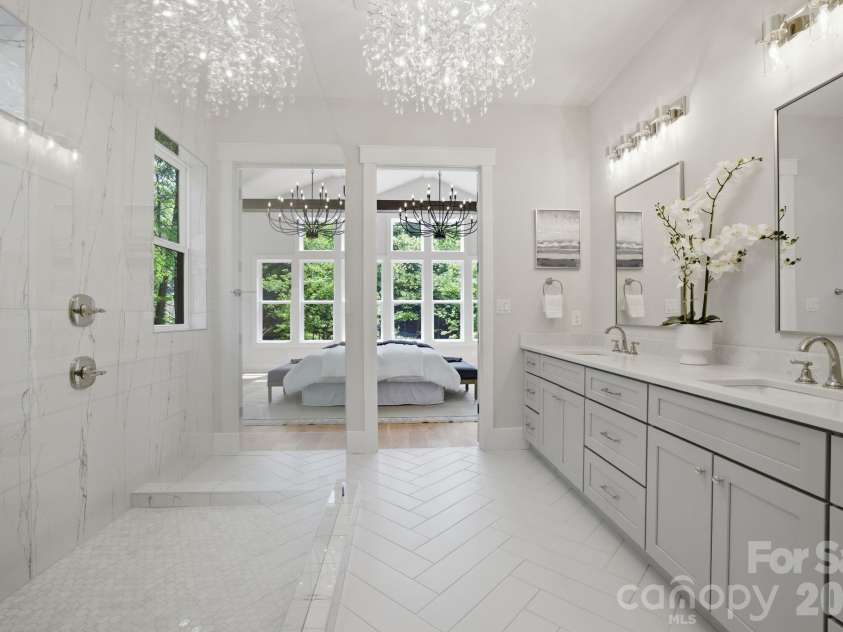 8321 Long Island Road, Catawba, NC 28609.  MLS# CAR4375313, YatesRealty ID 17840. Primary Bathroom