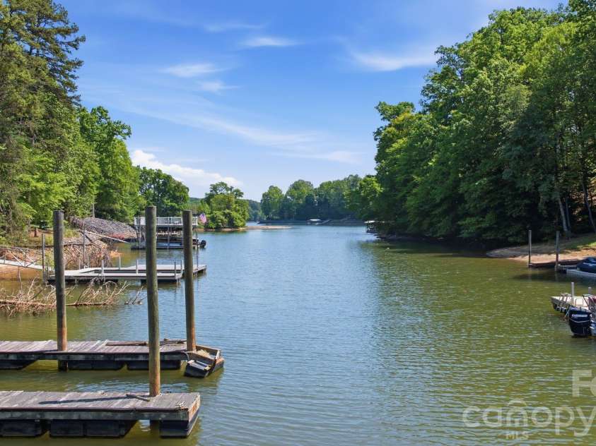 8321 Long Island Road, Catawba, NC 28609.  MLS# CAR4375313, YatesRealty ID 17840. Private Floating Dock 