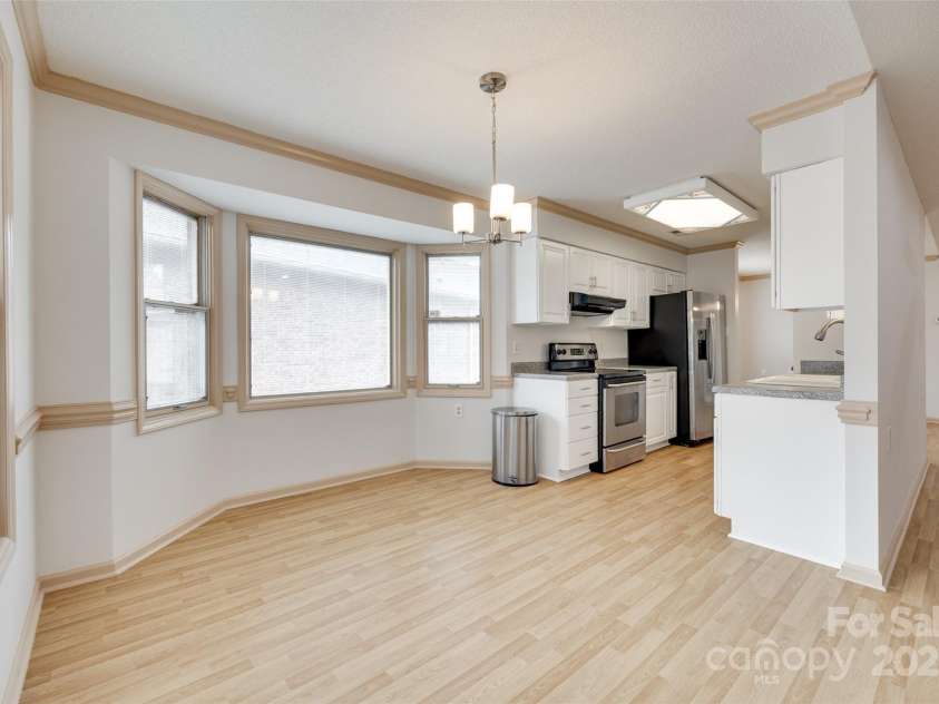 1866 Charter Drive, Rock Hill, SC 29732.  MLS# CAR4256343, YatesRealty ID 17842. Breakfast area ... larger than a 