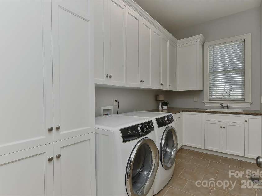 10209 New Town Road, Marvin, NC 28173.  MLS# CAR4233736, YatesRealty ID 17845. 