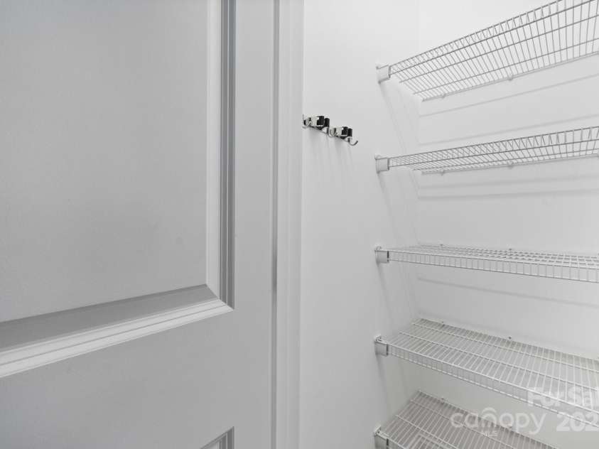 1735 15th Street Place, Hickory, NC 28601.  MLS# CAR4252100, YatesRealty ID 17847. 