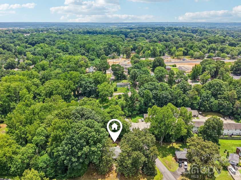 312 Cook Street, Kannapolis, NC 28083.  MLS# CAR4399189, YatesRealty ID 17847. 