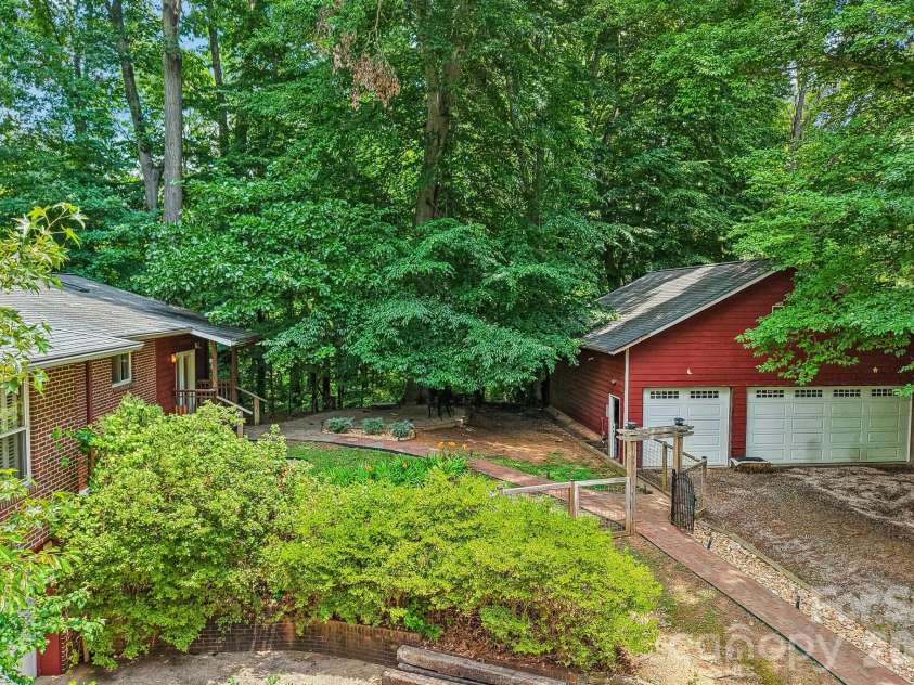 312 Cook Street, Kannapolis, NC 28083.  MLS# CAR4399189, YatesRealty ID 17847. 