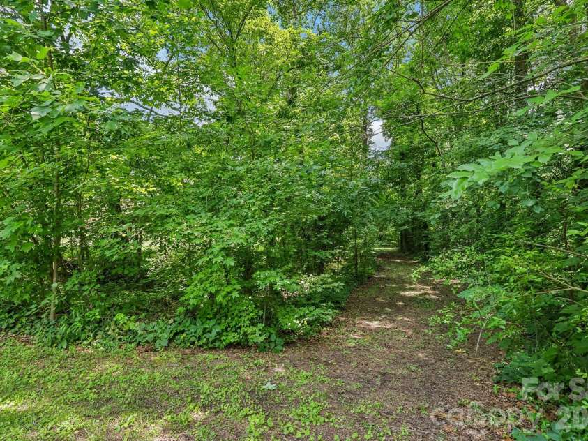 312 Cook Street, Kannapolis, NC 28083.  MLS# CAR4399189, YatesRealty ID 17847. 