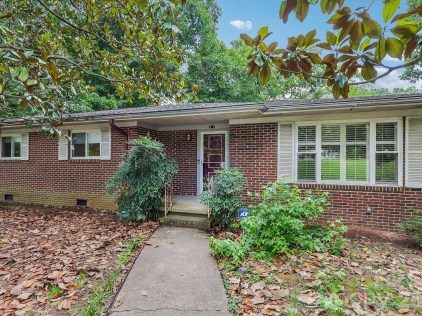 312 Cook Street, Kannapolis, NC 28083.  MLS# CAR4399189, YatesRealty ID 17847. 