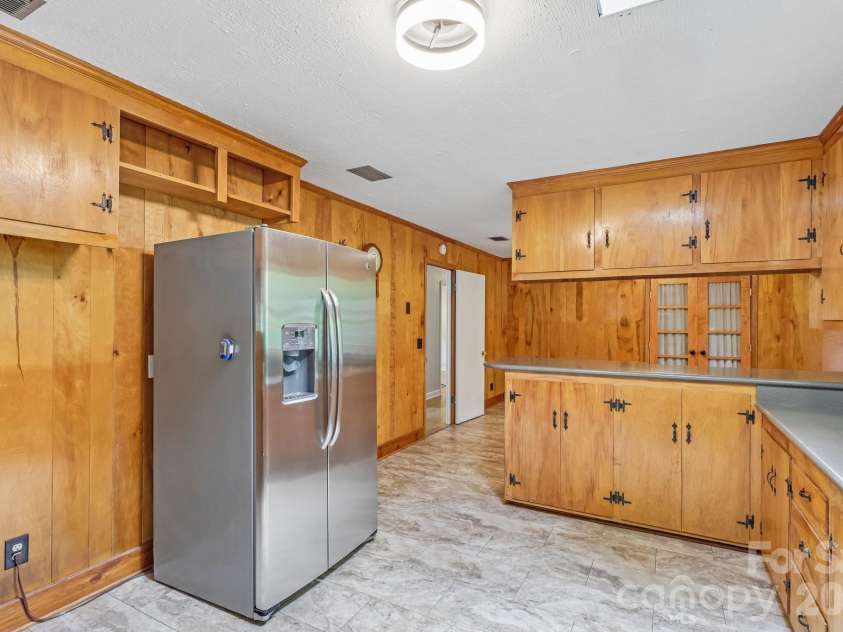 312 Cook Street, Kannapolis, NC 28083.  MLS# CAR4399189, YatesRealty ID 17847. 