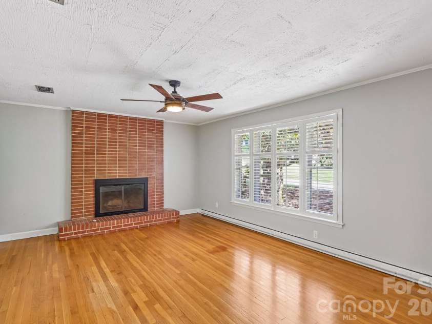 312 Cook Street, Kannapolis, NC 28083.  MLS# CAR4399189, YatesRealty ID 17847. 