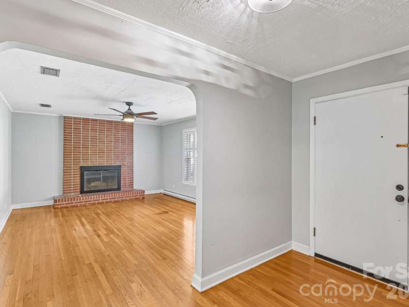 312 Cook Street, Kannapolis, NC 28083.  MLS# CAR4399189, YatesRealty ID 17847. 