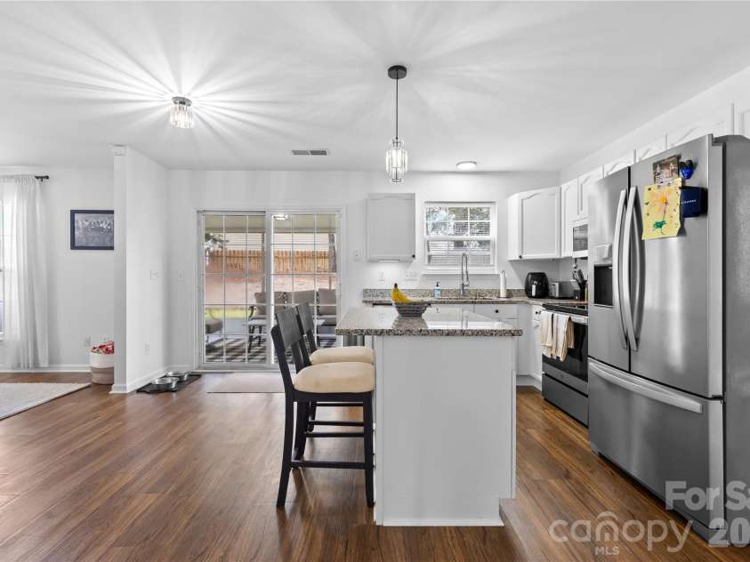 9746 Holly Park Drive, Charlotte, NC 28214.  MLS# CAR4369650, YatesRealty ID 17848. 