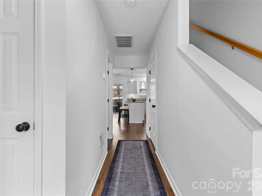 9746 Holly Park Drive, Charlotte, NC 28214.  MLS# CAR4369650, YatesRealty ID 17848. 
