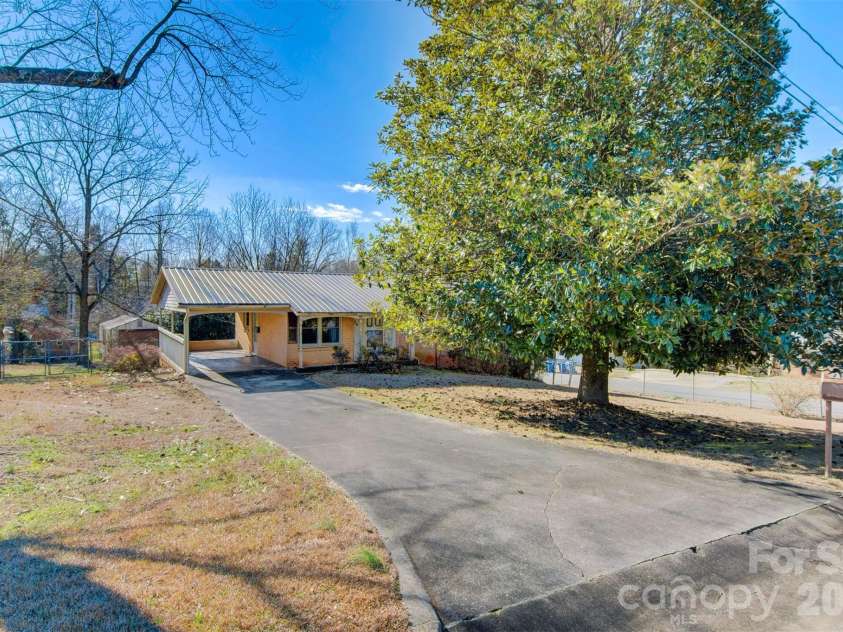 24 Berkley Street, Granite Falls, NC 28630.  MLS# CAR4370851, YatesRealty ID 17849. 