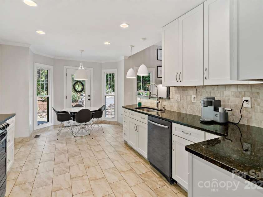 34 Legacy Mountain Trail, Fletcher, NC 28732.  MLS# CAR4244122, YatesRealty ID 17849. 