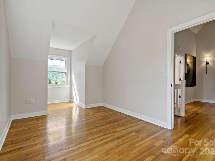 34 Legacy Mountain Trail, Fletcher, NC 28732.  MLS# CAR4244122, YatesRealty ID 17849. 