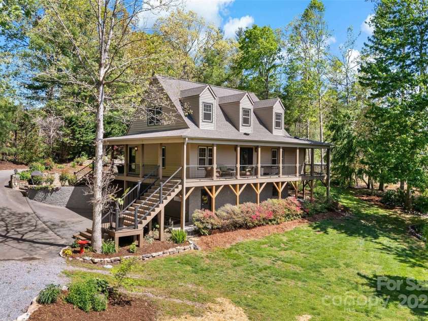 34 Legacy Mountain Trail, Fletcher, NC 28732.  MLS# CAR4244122, YatesRealty ID 17849. 