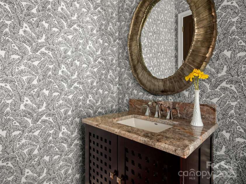 62 Running Creek Trail, Arden, NC 28704.  MLS# CAR4299725, YatesRealty ID 1785. Powder Room.