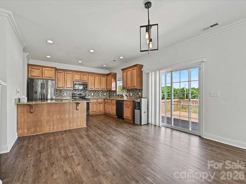 5009 Dwight Starnes Road, Waxhaw, NC 28173.  MLS# CAR4375576, YatesRealty ID 17850. 