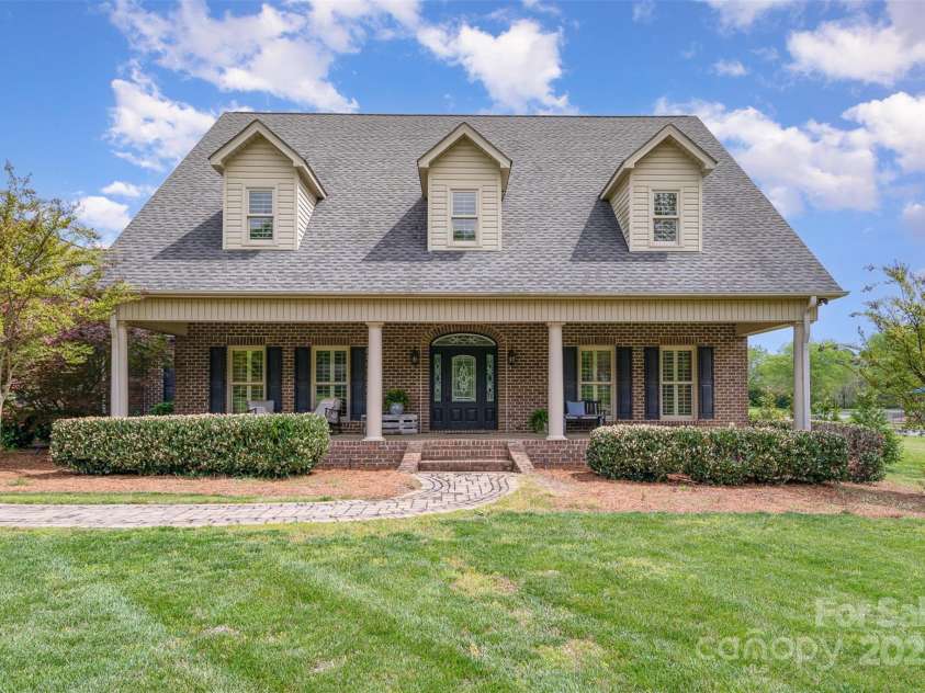 6419 Gilead Road, Huntersville, NC 28078.  MLS# CAR4245845, YatesRealty ID 17850. 