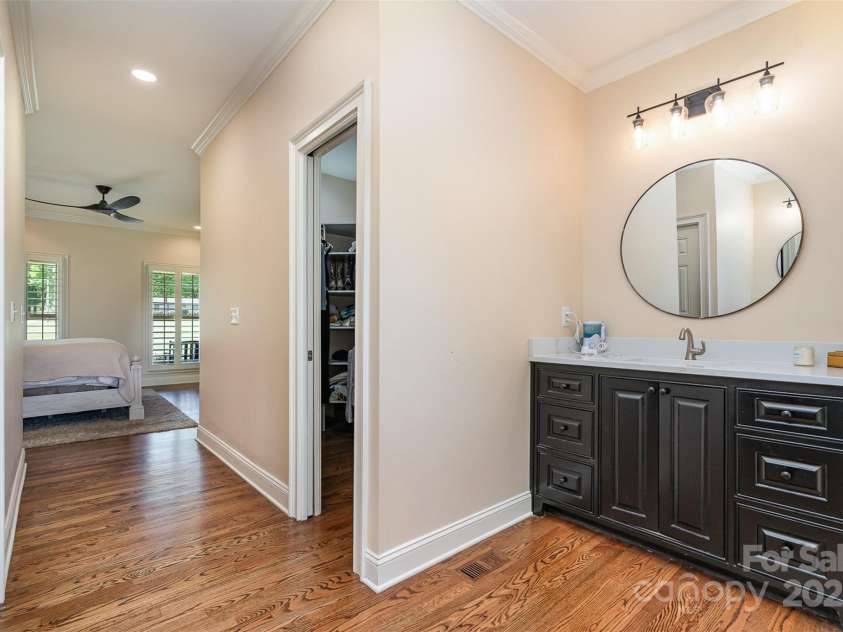 6419 Gilead Road, Huntersville, NC 28078.  MLS# CAR4245845, YatesRealty ID 17850. 