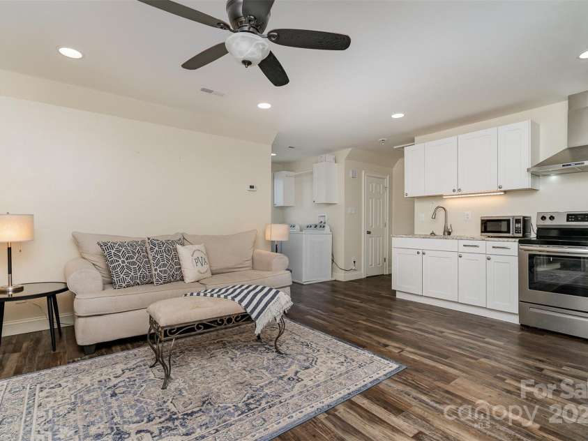 6419 Gilead Road, Huntersville, NC 28078.  MLS# CAR4245845, YatesRealty ID 17850. 