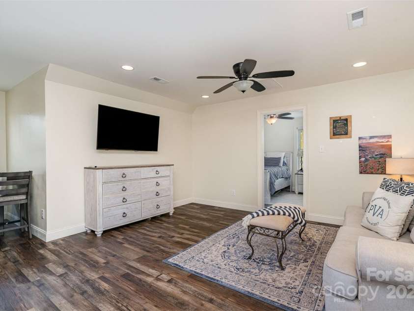 6419 Gilead Road, Huntersville, NC 28078.  MLS# CAR4245845, YatesRealty ID 17850. 